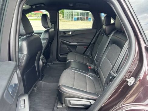Used 2023 Ford Escape ST-Line Select w/ Tech Pack #2 AWD/4WD image 10