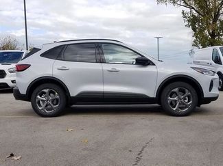 New 2026 Ford Escape ST-Line w/ Cold Weather Package video 2