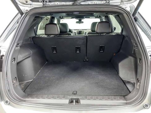 Used 2024 Chevrolet Equinox RS w/ RS Leather Package AWD/4WD image 26