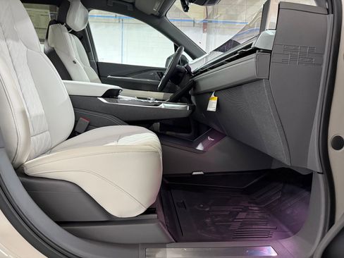 New 2026 Cadillac Escalade IQ Luxury 1 w/ LPO, Floor Liner Package image 53