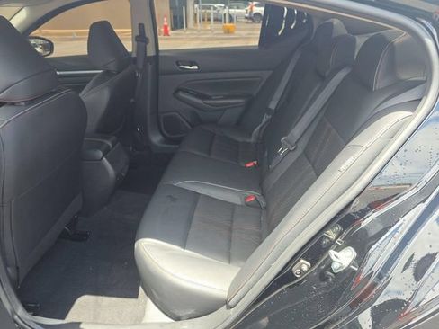 Used 2024 Nissan Altima 2.5 SR w/ SR Premium Package FWD image 4