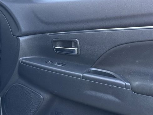 Used 2023 Mitsubishi Outlander Sport ES image 25