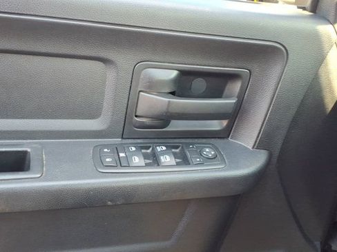 Used 2014 RAM 1500 Express AWD/4WD image 22