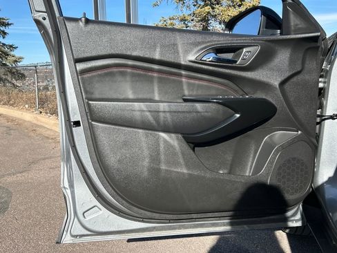 Used 2024 Chevrolet Trax RS w/ Driver Confidence Package image 29