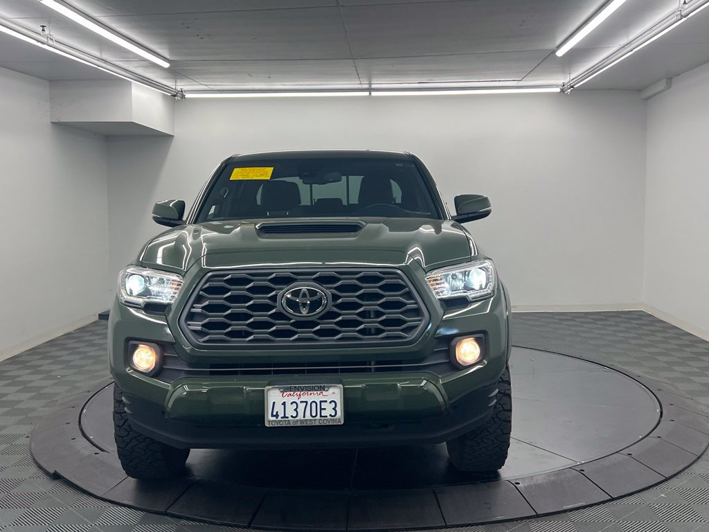 Used 2021 Toyota Tacoma TRD Sport w/ Technology Package RWD image 6