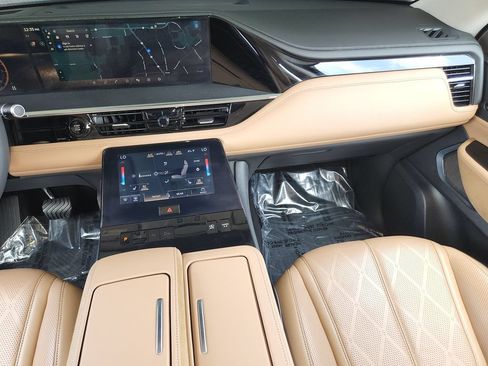Used 2025 INFINITI QX80 Sensory AWD/4WD image 20