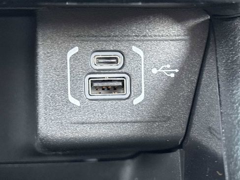 New 2025 Jeep Compass Sport image 29