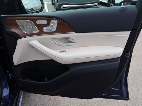 New 2026 Mercedes-Benz GLE 350 4MATIC image 11