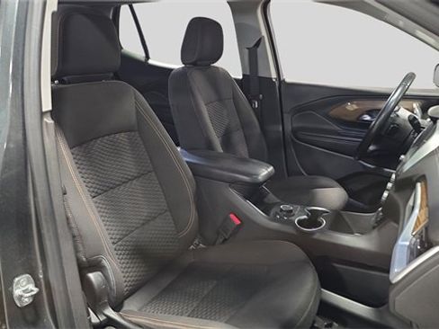 Used 2020 GMC Terrain SLE w/ Driver Convenience Package image 14