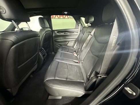 Used 2020 Cadillac XT5 Premium Luxury image 26