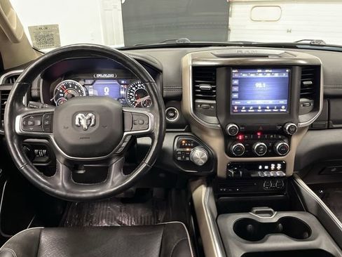 Used 2019 RAM 1500 Laramie image 5