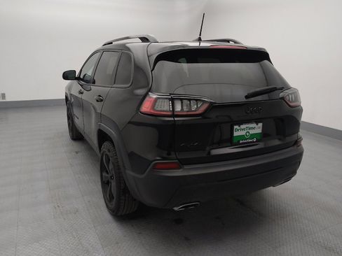Used 2020 Jeep Cherokee Latitude Plus image 6