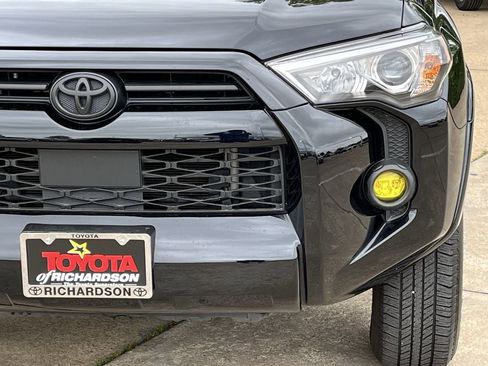 Used 2024 Toyota 4Runner SR5 RWD image 8