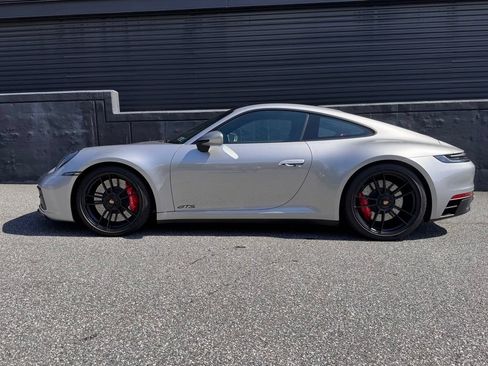 Certified 2022 Porsche 911 Carrera 4 GTS AWD/4WD image 2