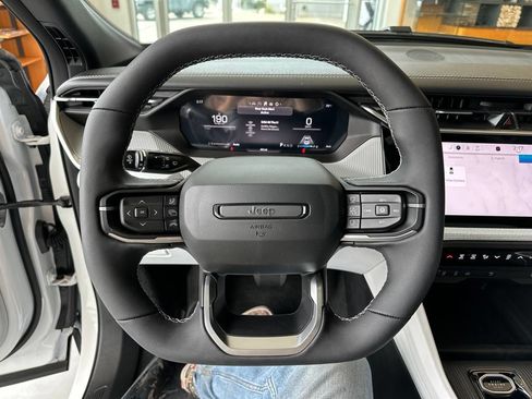New 2026 Jeep Cherokee Laredo AWD/4WD image 25