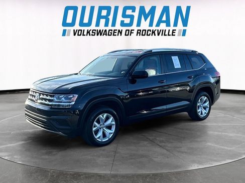 Used 2018 Volkswagen Atlas S image 2