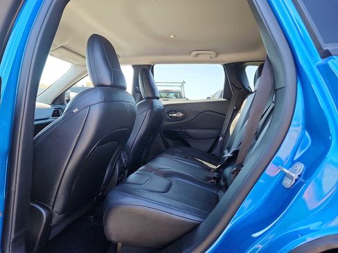 Certified 2023 Jeep Cherokee Altitude Lux image 10