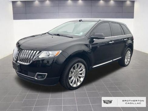Used 2013 Lincoln MKX AWD image 1