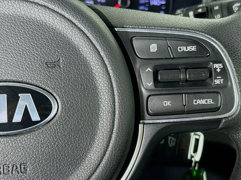 Used 2018 Kia Sportage LX AWD/4WD image 14