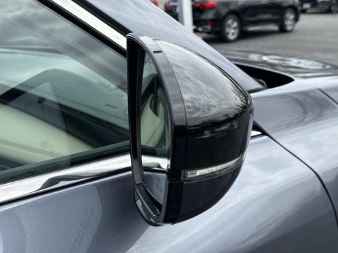 Used 2023 INFINITI QX60 Sensory w/ Cargo Package image 27