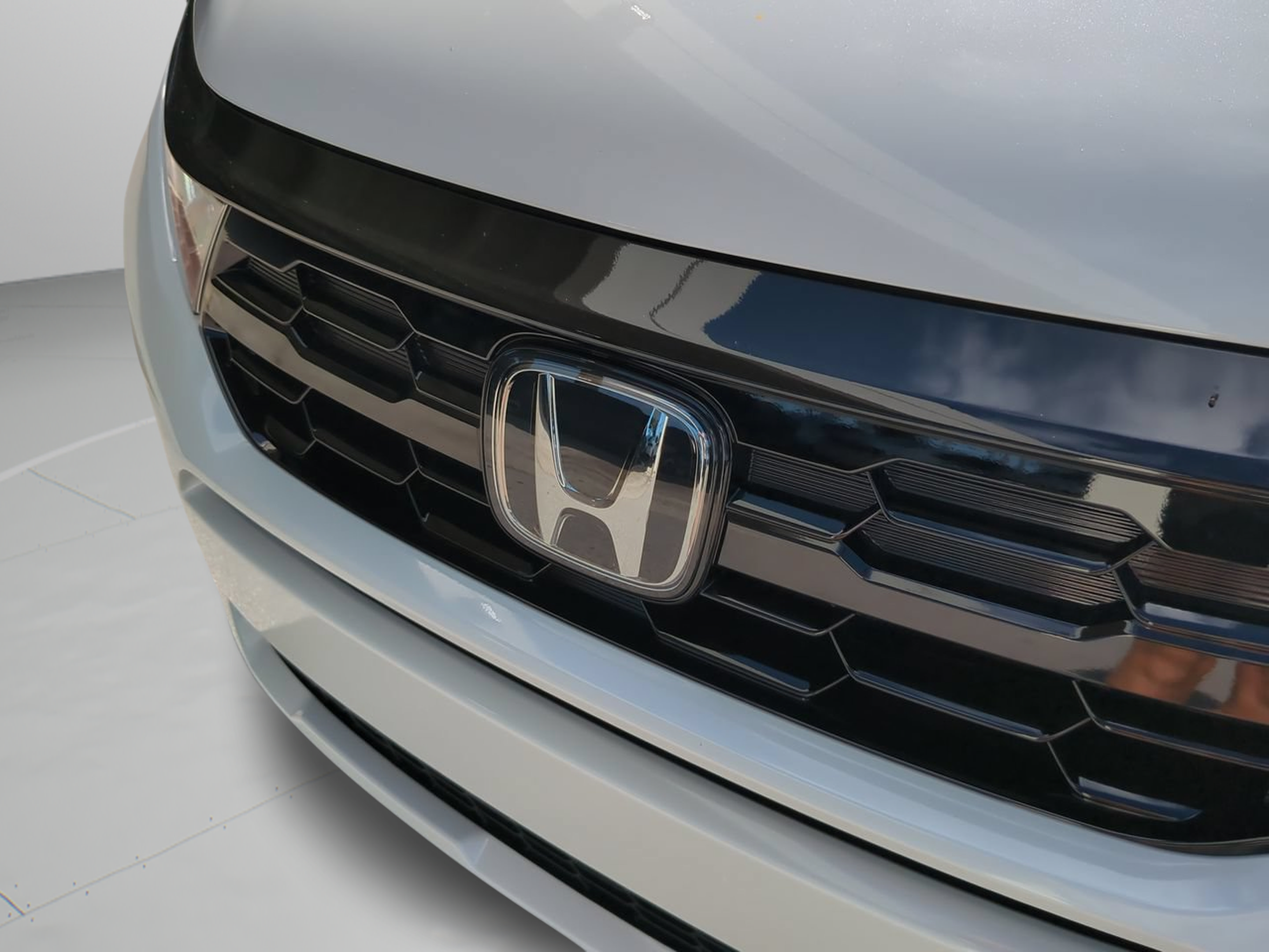 New 2027 Honda Odyssey Elite image 2