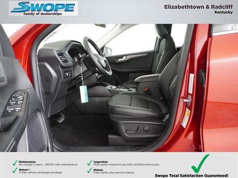 New 2026 Ford Escape PHEV w/ Class II Trailer Tow Package image 15