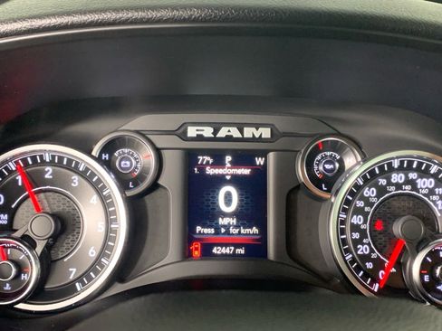 Used 2022 RAM 2500 Big Horn w/ Level 1 Equipment Group image 24