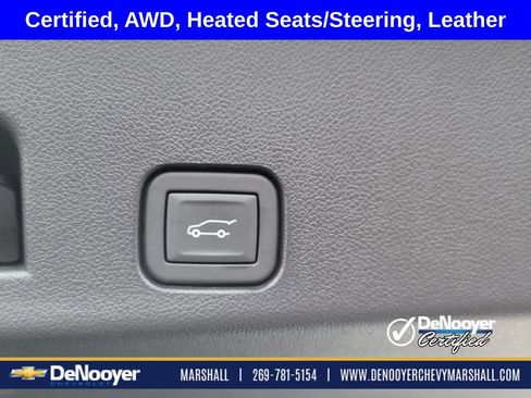 Used 2024 Chevrolet Traverse LT image 27