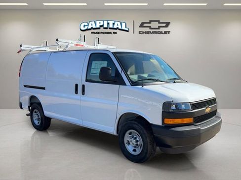 New 2025 Chevrolet Express 2500 w/ Driver Convenience Package RWD image 7