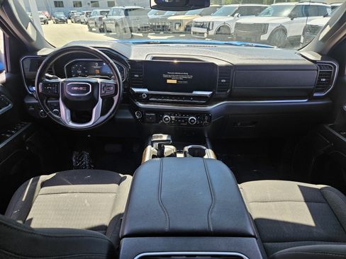 Used 2023 GMC Sierra 1500 Elevation AWD/4WD image 13