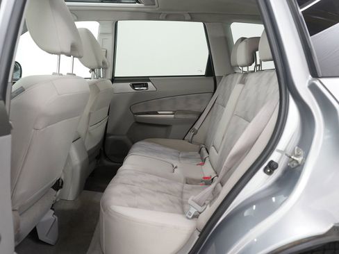 Used 2010 Subaru Forester 2.5X Premium image 17
