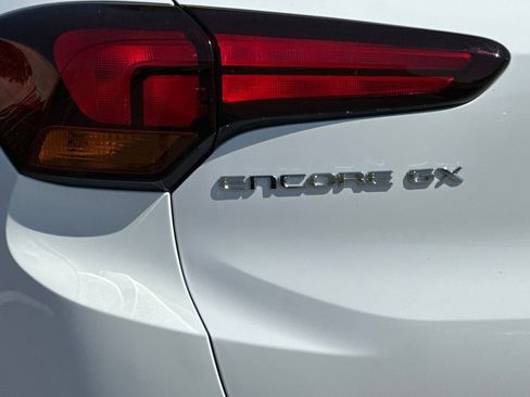 Certified 2024 Buick Encore GX Preferred image 27