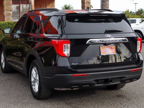 Used 2023 Ford Explorer XLT w/ Class IV Trailer Tow Package image 6