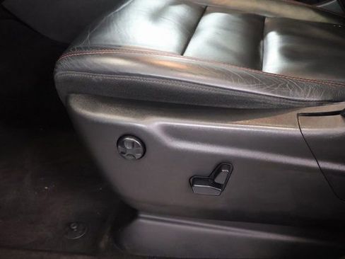 Used 2018 Dodge Durango GT image 13