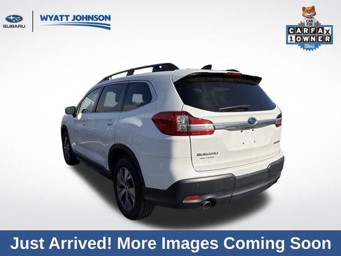 Used 2022 Subaru Ascent Premium w/ Convenience Package image 5
