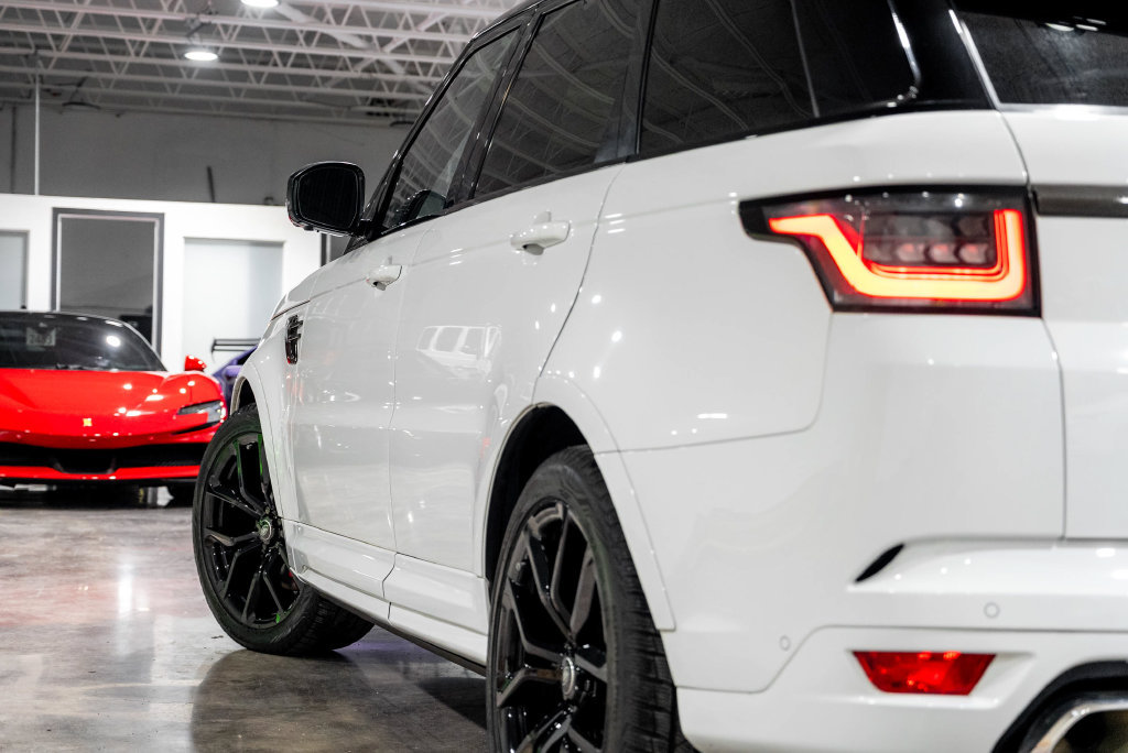 Used 2022 Land Rover Range Rover Sport SVR AWD/4WD image 25