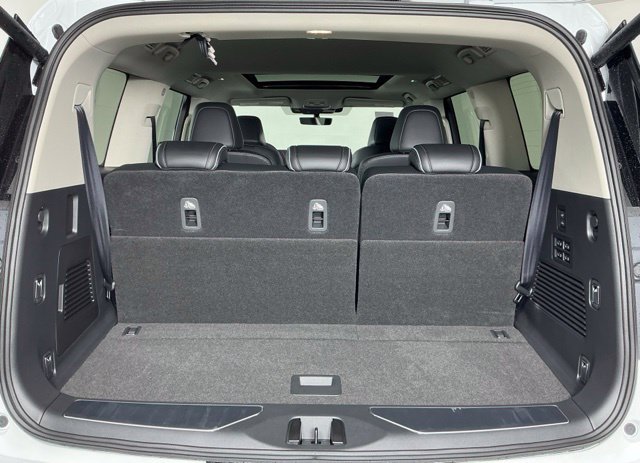 Certified 2026 INFINITI QX80 Luxe RWD image 24