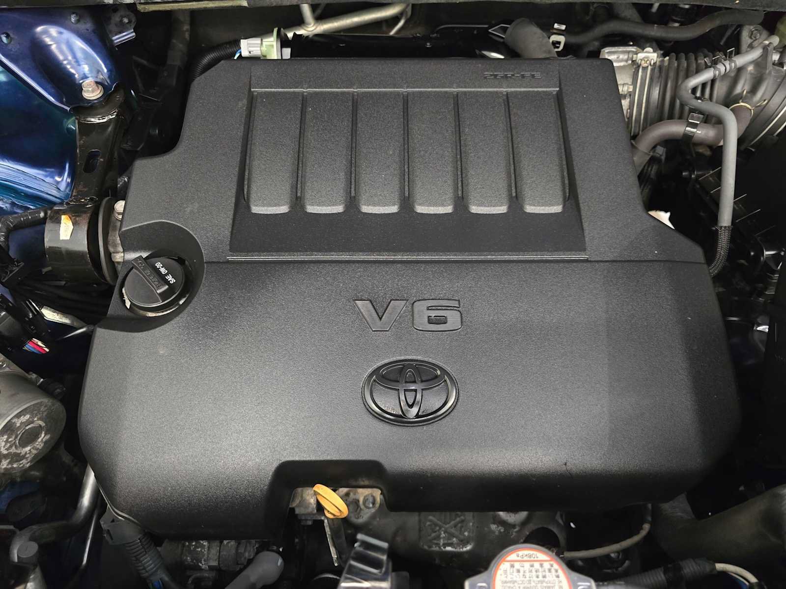 Used 2016 Toyota Highlander XLE AWD/4WD image 9