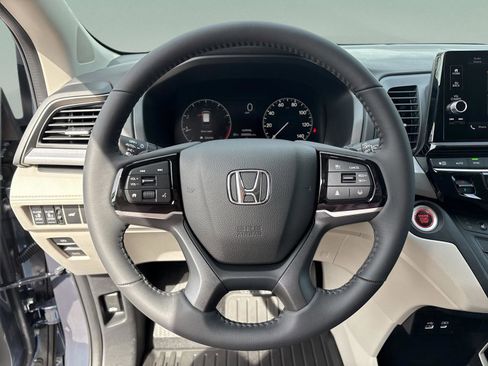 New 2026 Honda Odyssey EX-L image 17