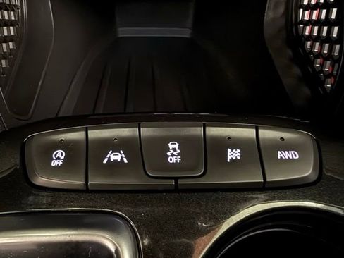 Used 2021 Chevrolet TrailBlazer RS w/ Convenience Package image 28