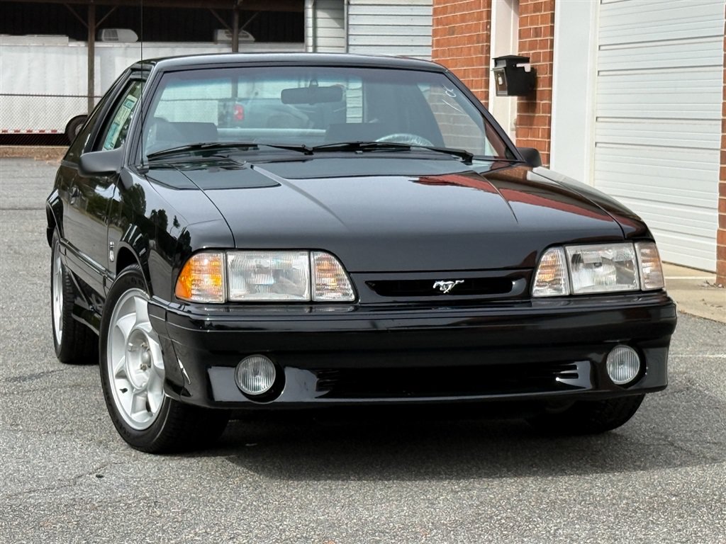 Used 1993 Ford Mustang Cobra RWD image 36