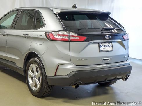 Used 2020 Ford Edge SE FWD image 6