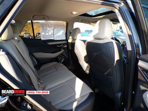 Used 2022 Subaru Outback Limited image 25