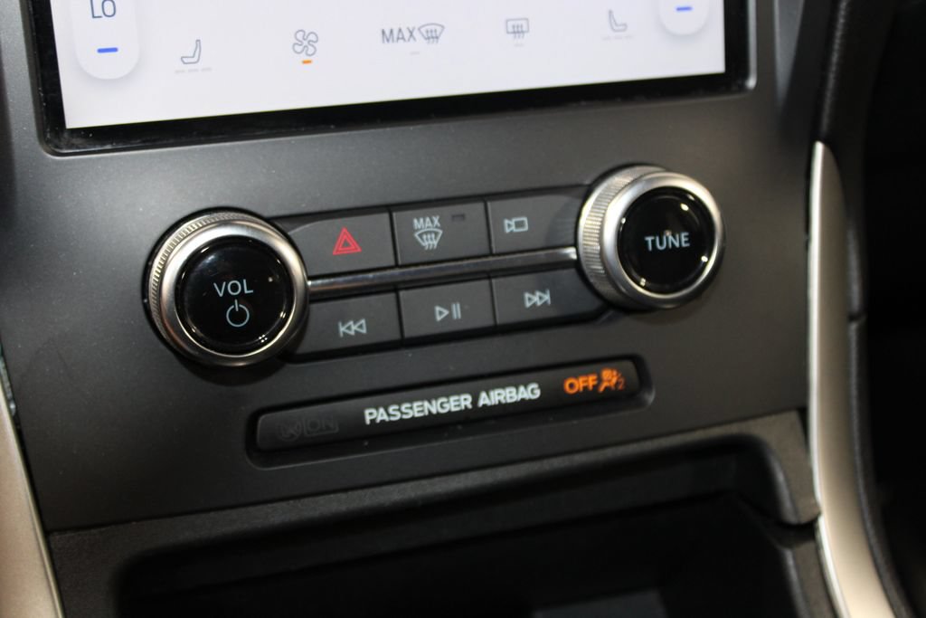 Used 2024 Ford Edge SEL AWD/4WD image 47