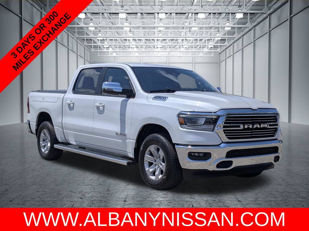 Used 2023 RAM 1500 Laramie AWD/4WD image 1