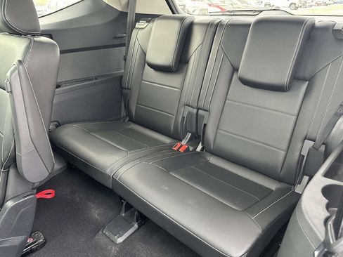 Used 2023 Volkswagen Atlas SEL R-Line image 14
