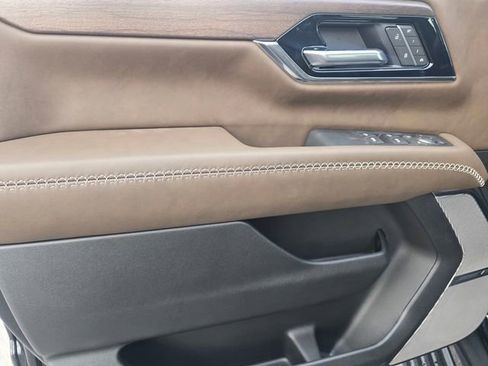New 2026 GMC Yukon Denali Ultimate AWD/4WD image 20