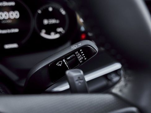 Used 2022 Porsche 911 Turbo S image 54