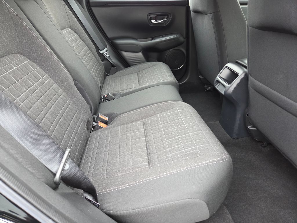 Certified 2023 Honda HR-V LX image 24