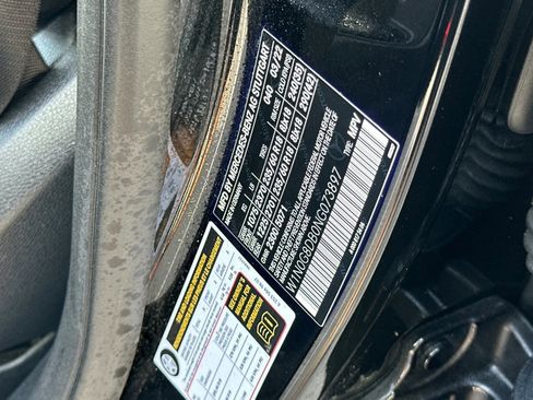 Used 2022 Mercedes-Benz GLC 300 image 35